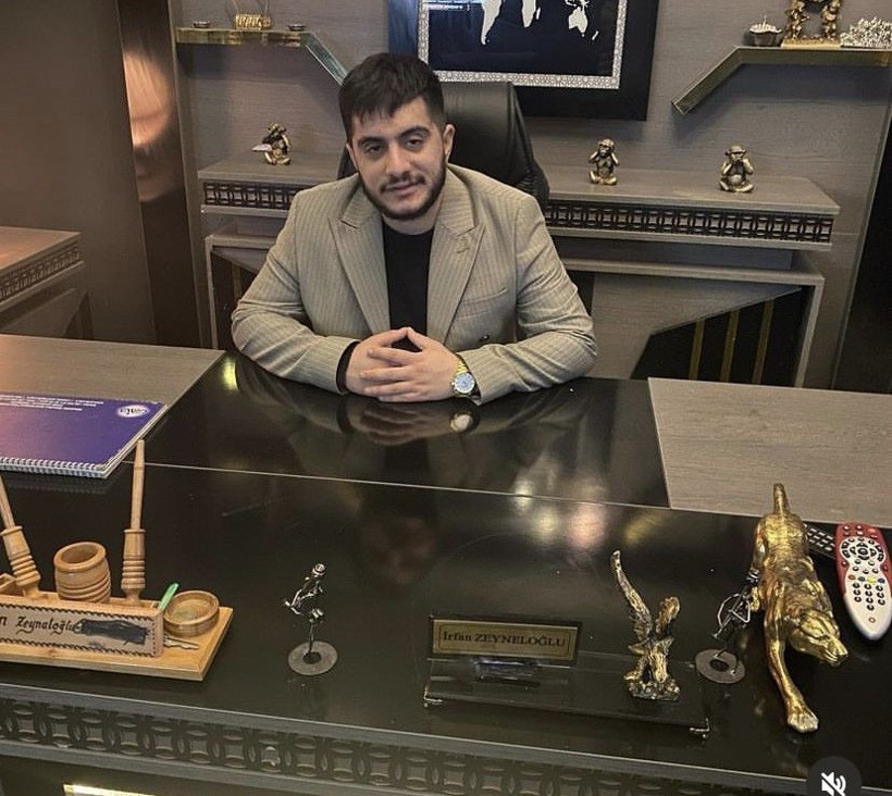  Genç şarkıcıya sahne çıkışı silahlı saldırı! Karnından ve göğsünden vuruldu - Resim: 2