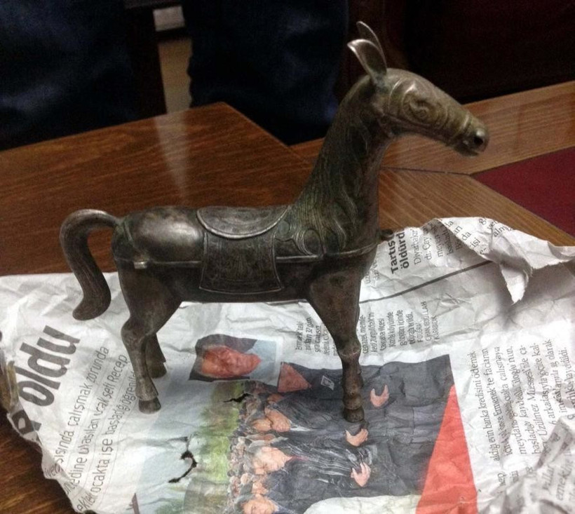 Fıkra gibi tarihi eser savunması! Düğünümde takıldı - Resim: 1