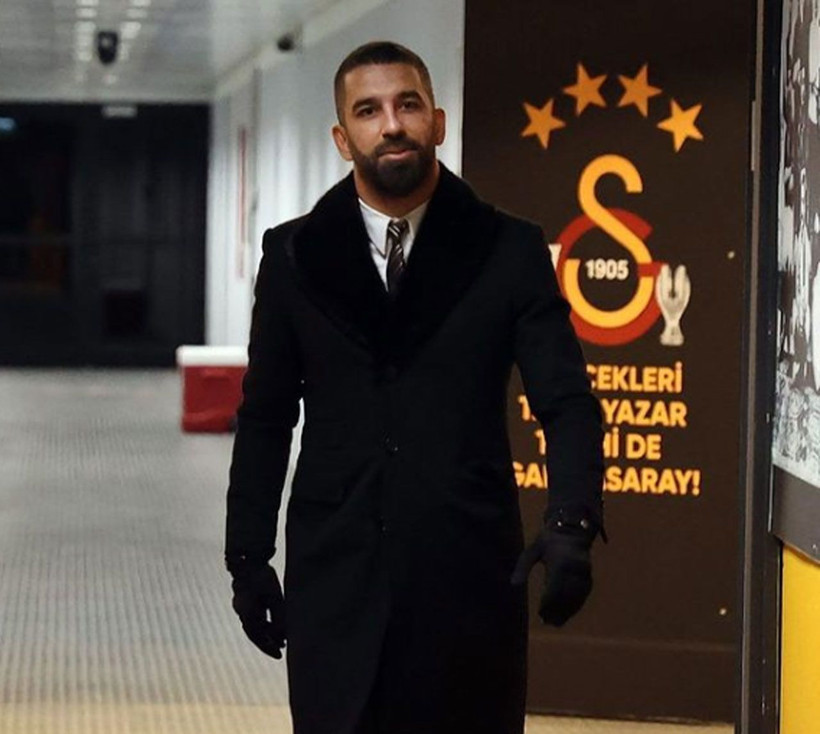 Arda Turan, Özlem Ada Şahin'e cinsel taciz iddiası ile yargılandığı davadan ikinci kez beraat etti! - Resim: 4