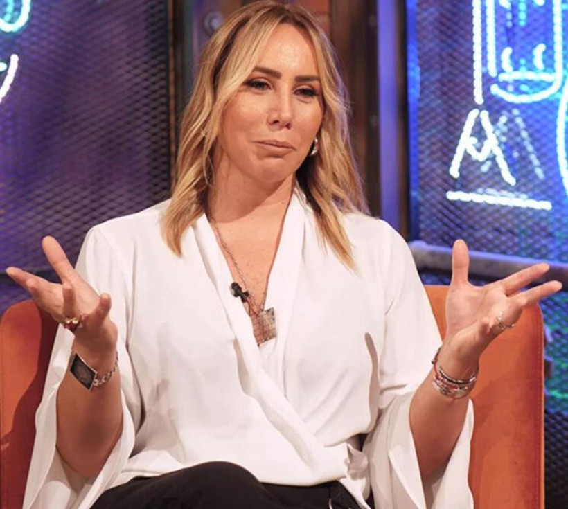 'Tehlikeli bir şey' deyip Dansöz Asena konuştu: Tüylerim diken diken olur - Resim: 2