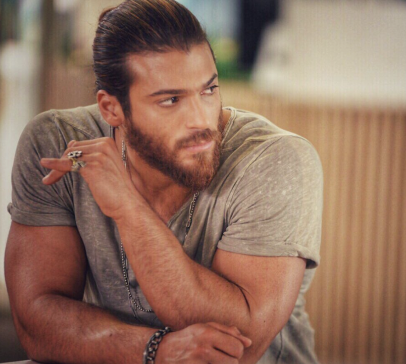 Can Yaman'dan şok yaratacak paylaşım! Karın kasları olay... - Resim: 1