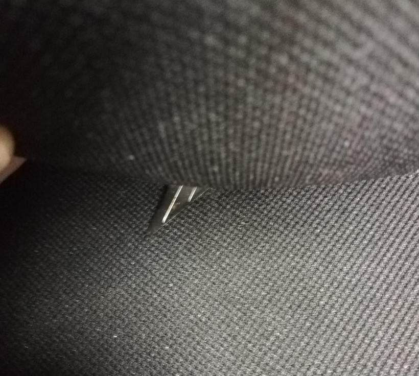 Sıfır otomobilin koltuğundan çıktı! Manisa'da koltuğu silerken parmağı kesildi - Resim: 4