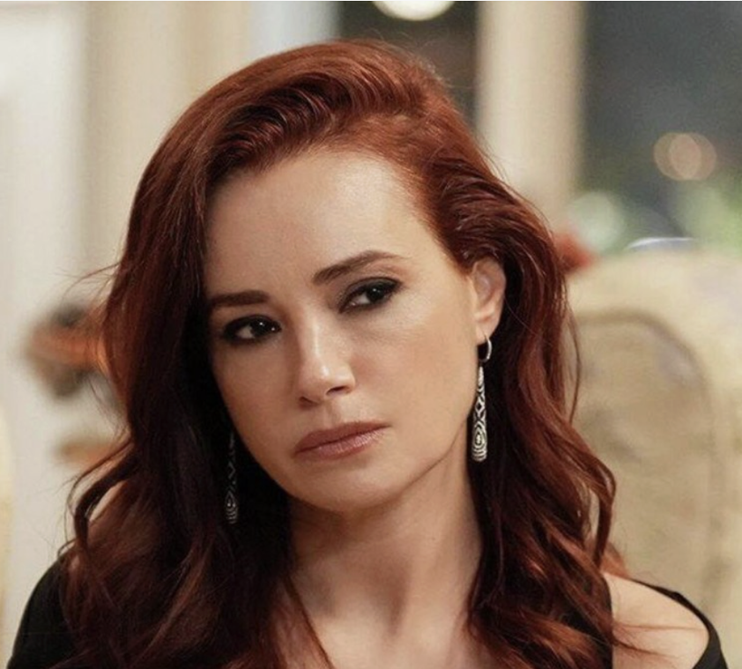 Özgü Namal'dan eşinden sonra ilk! Aşk tövbesini kiminle bozdu? - Resim: 3