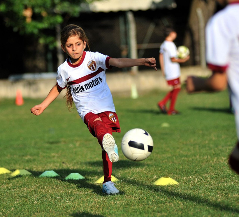 İnegölsporlu Baran'ın doğduğundan beri saçına makas değmedi! - Resim: 1