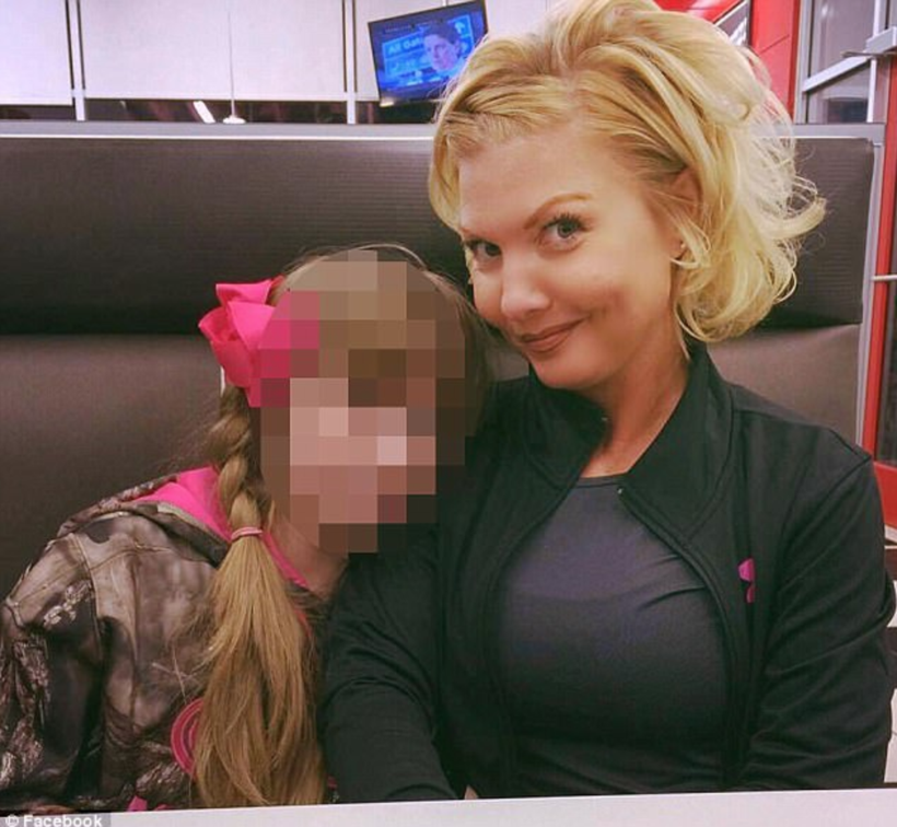 Müstehcen fotoğraflarıyla para kazanıyordu çıplak halde bulundu! O detay cinayeti çözdü - Resim: 1