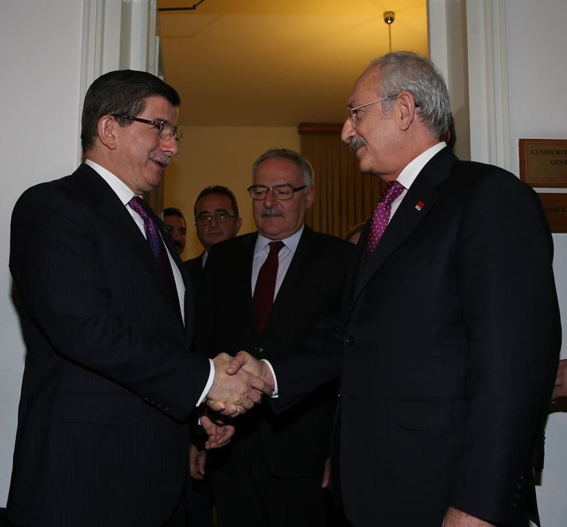 Kılıçdaroğlu, Davutoğlu'nu Meclis'te böyle karşıladı! - Resim: 4