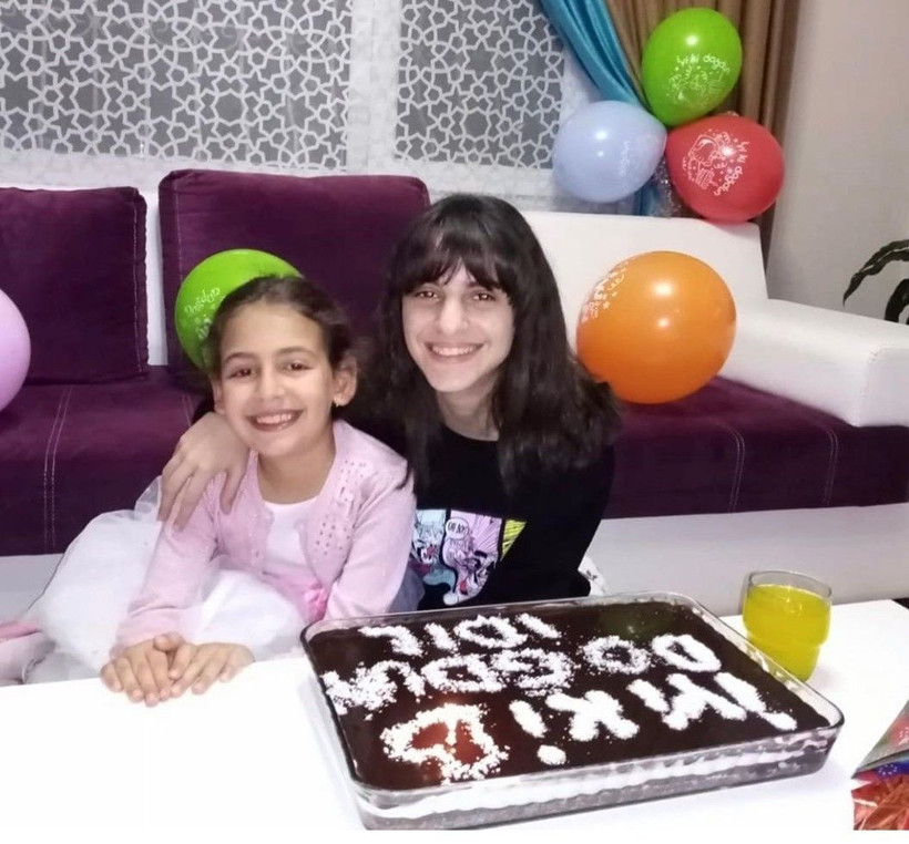 İzmir depreminde İdil Şirin'in yürek yakan sözü: "İtfaiye amca kardeşim öldü' - Resim: 1