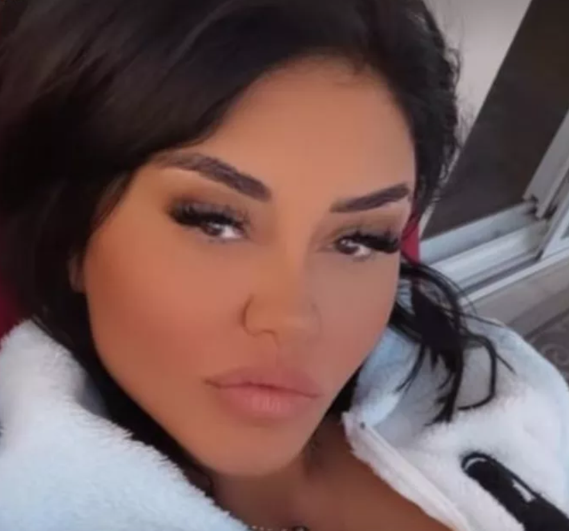 Esra Ezmeci'den sonra Ebru Polat da başladı! ''Amcamın kızıyla...'' - Resim: 4