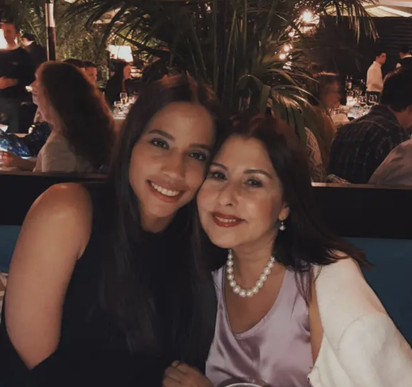 Nilüfer'in kızı Ayşe Nazlı nişanlandı! Bakın nişanlısı kim çıktı? - Resim: 2