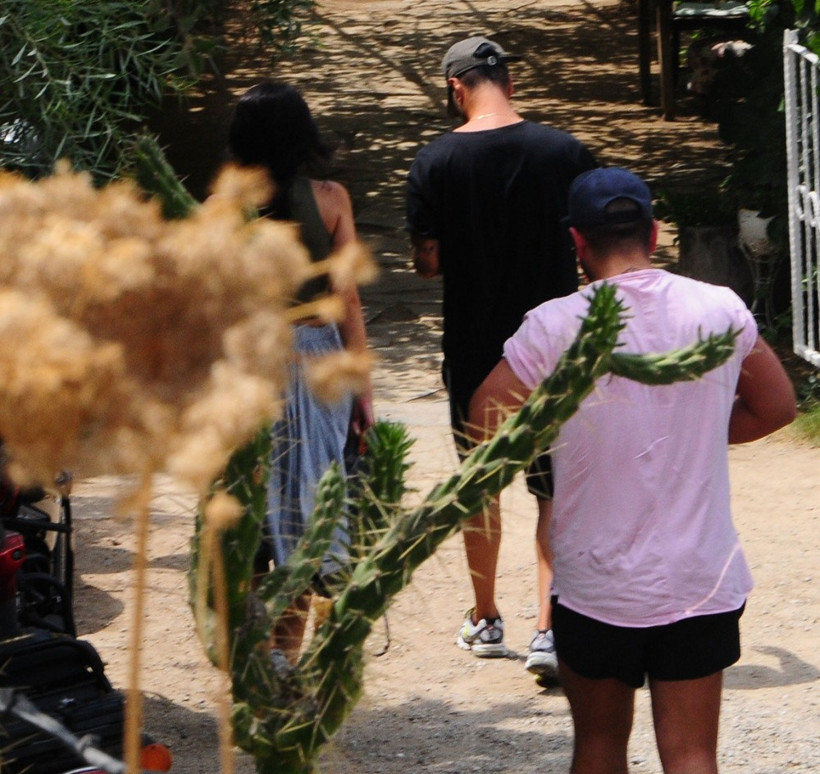Asena Atalay popçu Tan konserde dudak dudağa! - Resim: 4