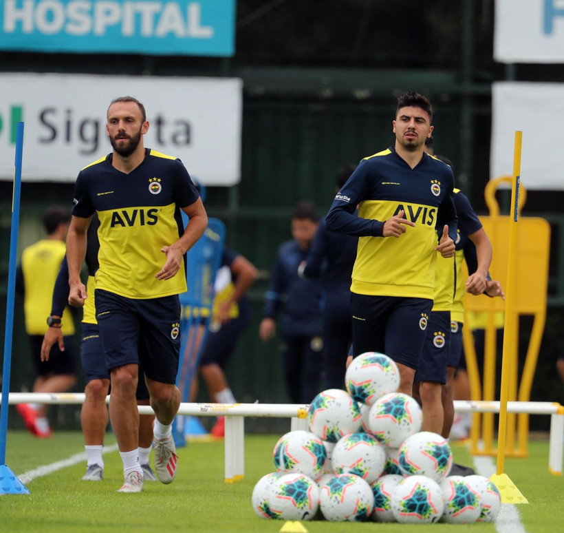 Fenerbahçe günün ilk idmanını gerçekleştirdi - Resim: 4