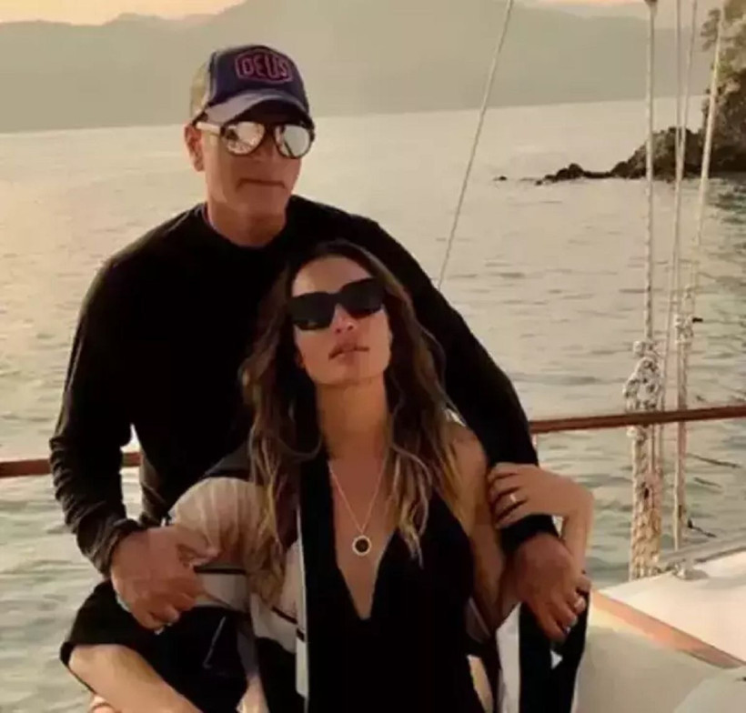 Boşanma sürecinde aşk yaşayan Güzide Duran Fikret Orman ile tatilde... - Resim: 4