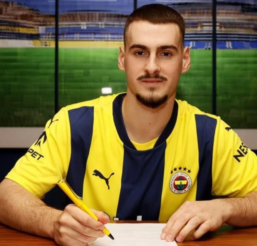 Fenerbahçe'de Jose Mourinho 5 futbolcunun daha biletini kesti! Yönetime şok rapor - Resim: 5