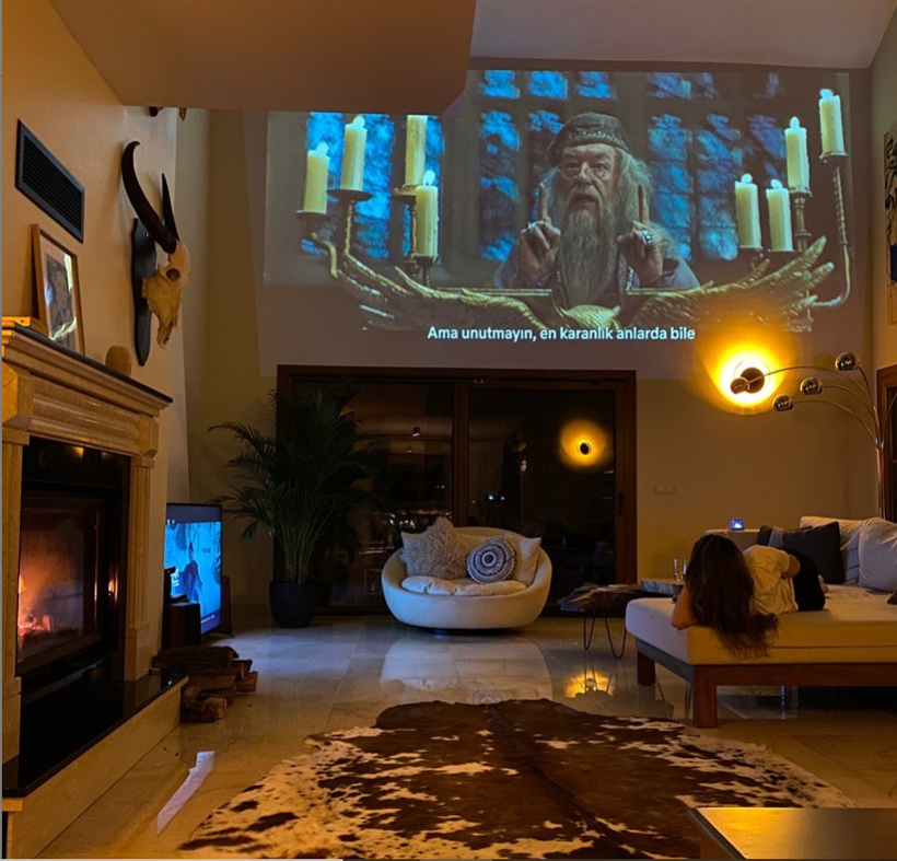 Ünlülerin karantina günlerini geçirdikleri evleri göz dolduruyor! - Resim: 2