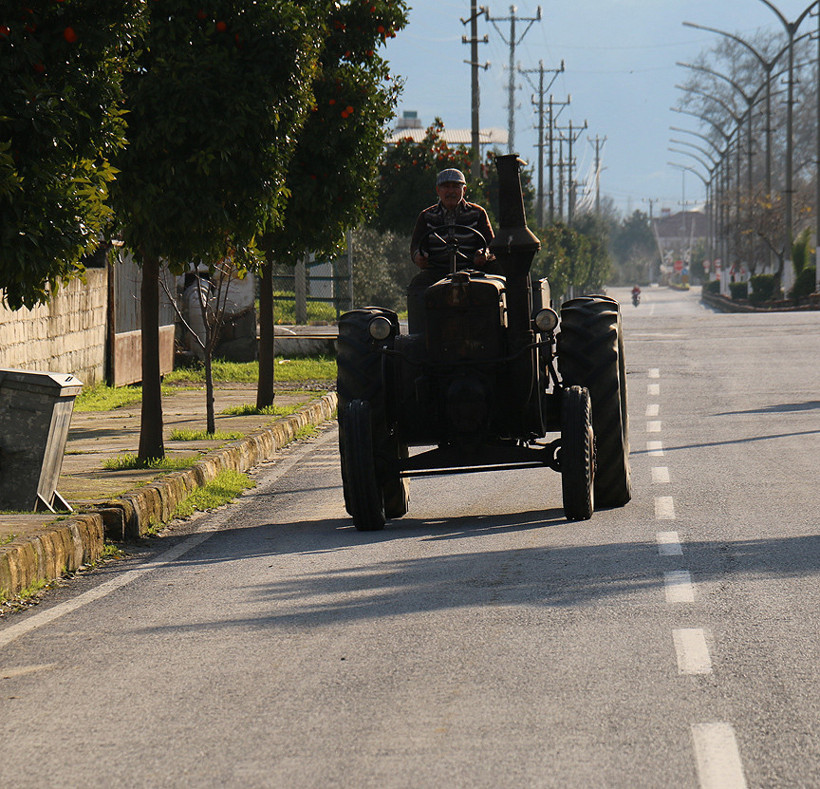 1950 model traktörünü 50 bin avroya satıyor - Resim: 3