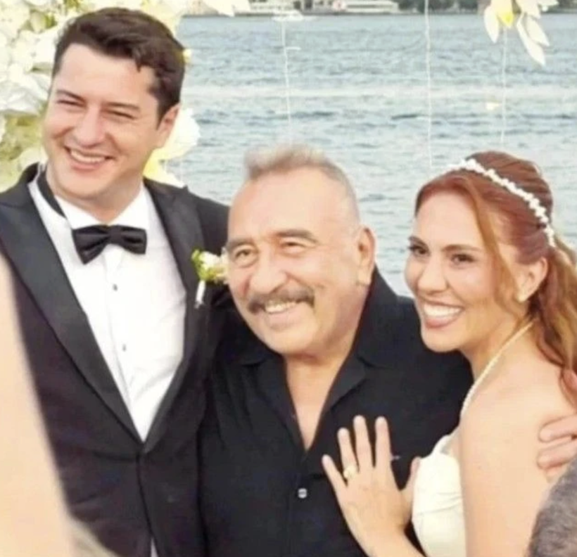 Kızının nikahına yetişememişti! Ümit Besen’e “para hırsı” tepkisine kızı sessizliğini bozdu - Resim: 2