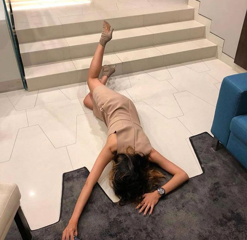 Bu nasıl akım? Seda Sayan bile yere kapaklandı görenler... - Resim: 1