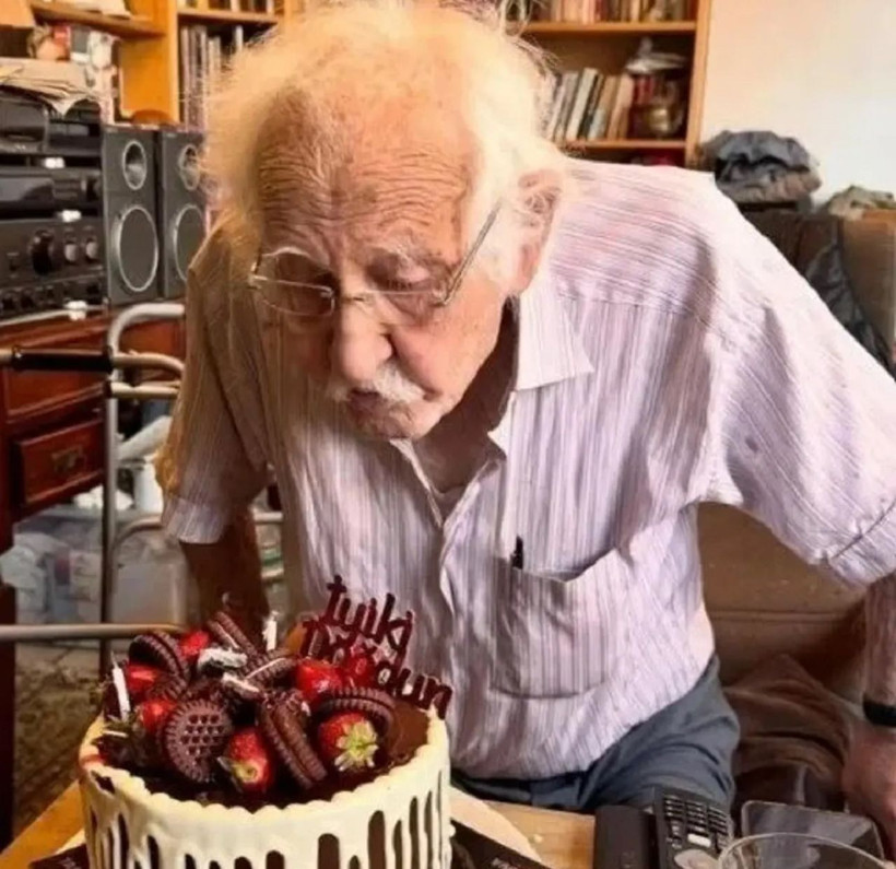 Usta oyuncu Arif Erkin Güzelbeyoğlu 90 yaşına bastı! İşte son hali... - Resim: 4