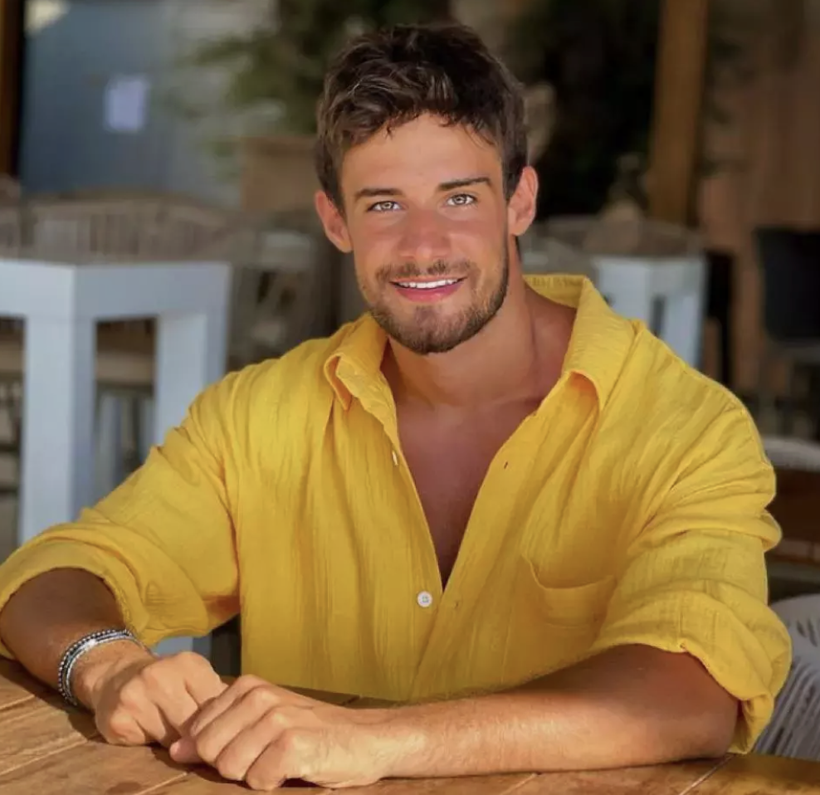 Batuhan Karacakaya aşkı ile paylaştı! Survivor göndermesi olay - Resim: 3