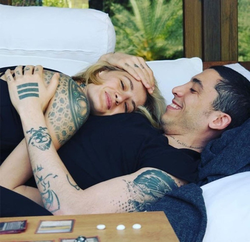 Didem Soydan sonunda 'ev'lendi! Bakın nasıl - Resim: 1