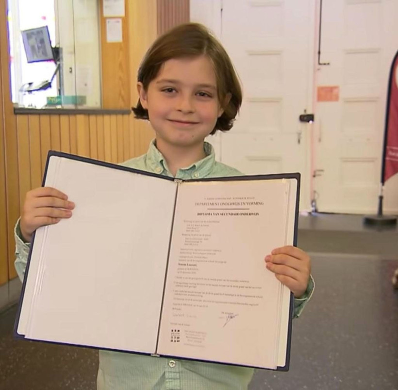 9 yaşındaki çocuk üniversiteden mezun olmasına günler kala okulu bıraktı - Resim: 1