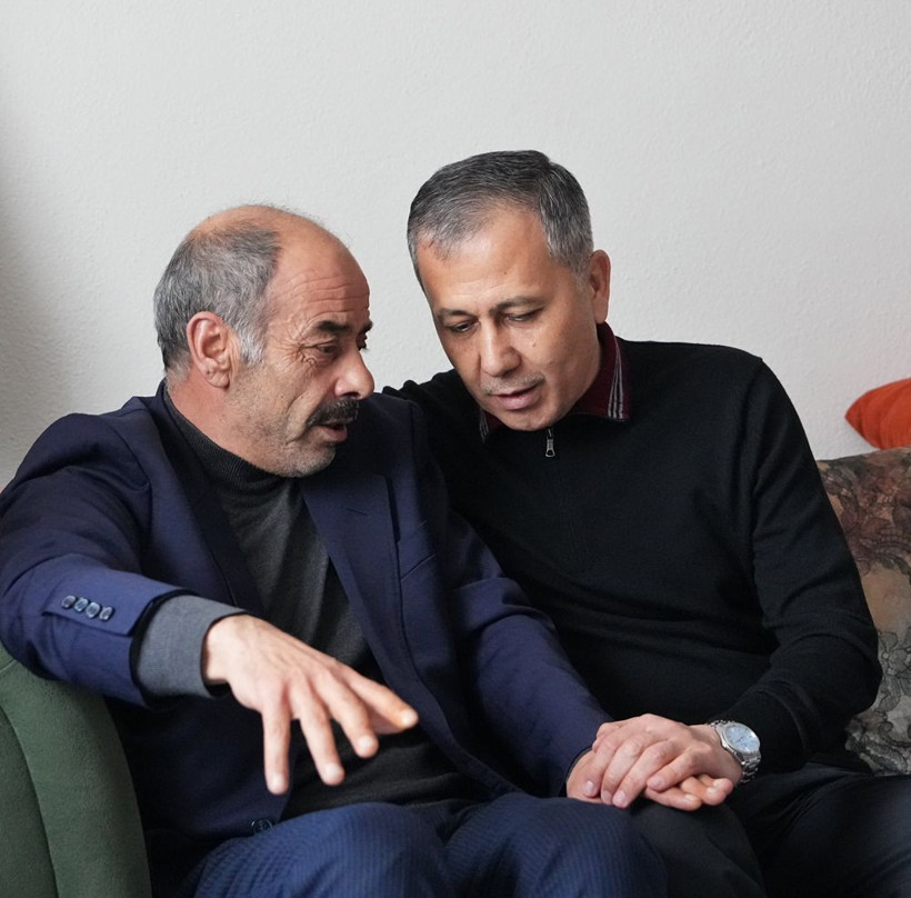 Bakan Ali Yerlikaya'dan maden ocağındaki işçilerin ailelerine ziyaret! - Resim: 4