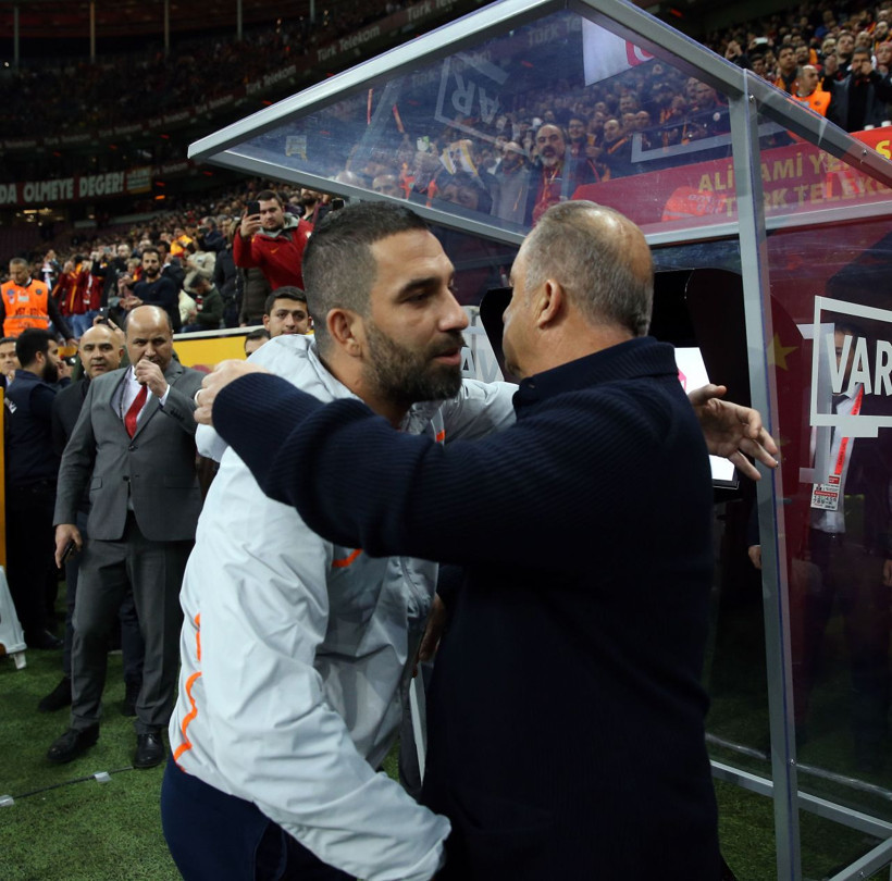Başakşehir Galatasaray'ı devirdi Arda Turan'ın gol esnasındaki görüntüsü olay - Resim: 3