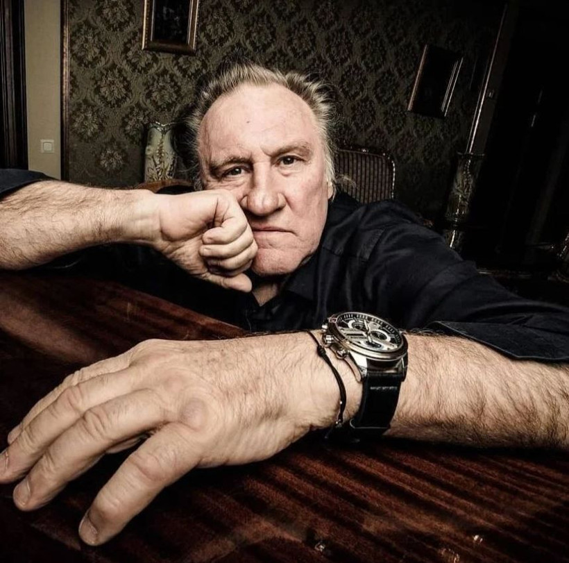 Tecavüzle suçlanan Fransız aktör Gerard Depardieu İstanbul'da balıkçı teknesinde yaşayacak! - Resim: 1