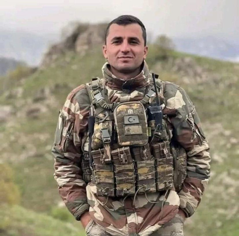 Şehit olmasaydı dün düğünü olacaktı davetiye paylaşan nişanlısının yazdıkları yasa boğdu - Resim: 2