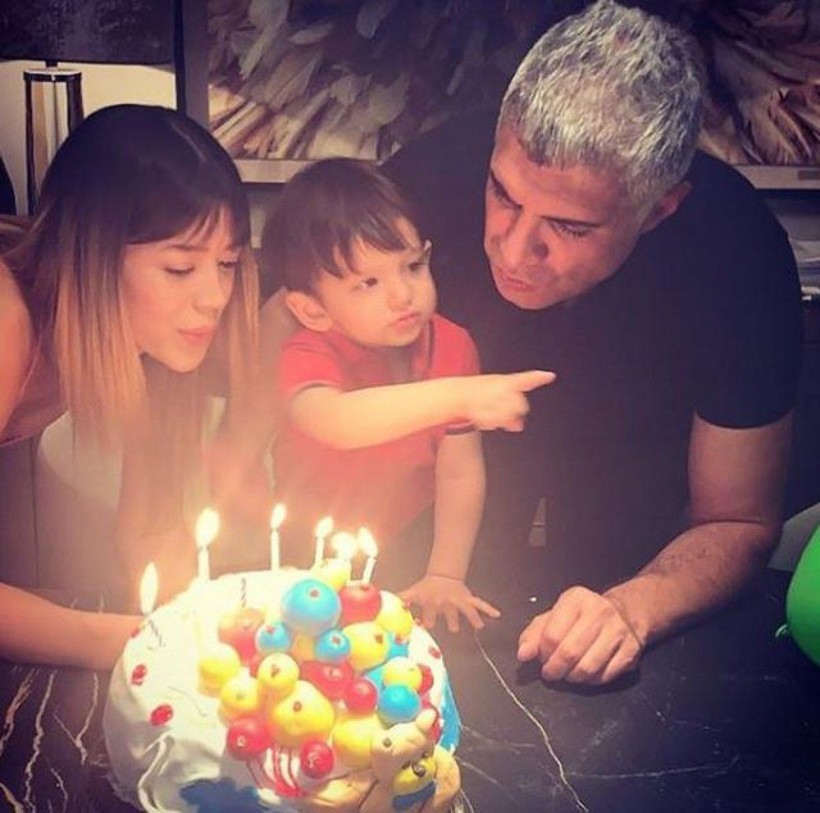 Sürpriz teklif! Özcan Deniz eski eşi Feyza Aktan'ın ayaklarını yerden kesti - Resim: 3