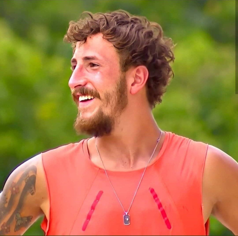Survivor Berkan saçlarını kazıttı askerlik için gün sayıyor sevgilisiyle paylaştı - Resim: 2
