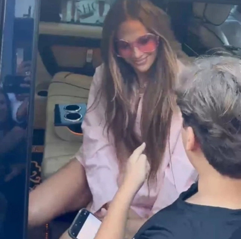 İstinye Park'ta Jennifer Lopez skandalı yaşanmıştı! O görevli hakkında karar çıktı... - Resim: 2