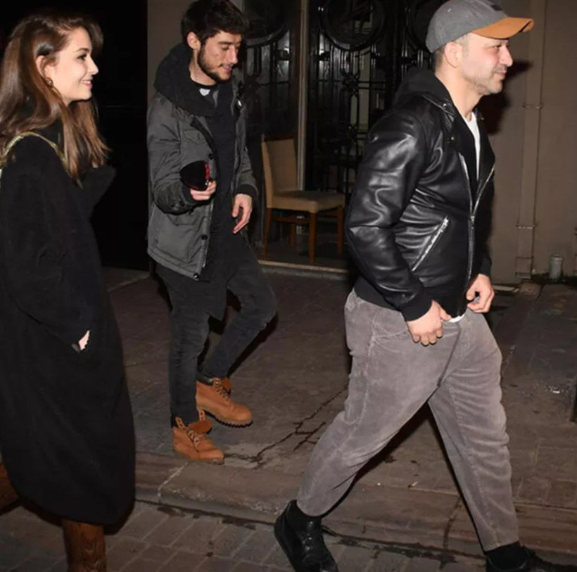 8 yaş küçük yeni aşkı EDHO oyuncusu çıktı! Rıza Kocaoğlu sarmaş dolaş yakalandı: Selin Işık pozlarıyla nefes kesti - Resim: 10