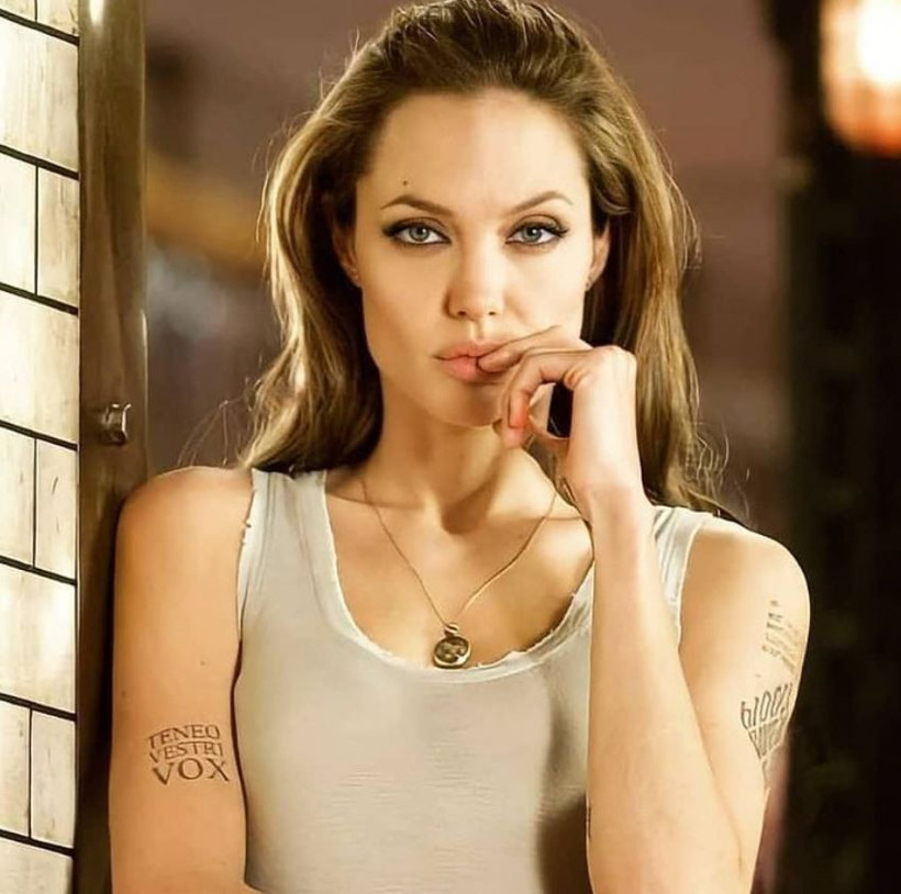 Bugüne dek hesabı olmayan Angelina Jolie Afgan mülteciler için Instagram açtı - Resim: 4