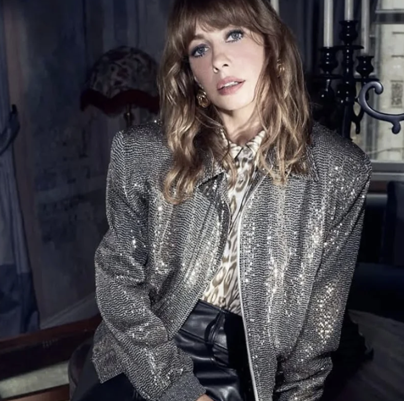 Tuba Ünsal ile 10 yaş küçük sevgilisi Emir Ulusoy el ele görüntülendi... - Resim: 3