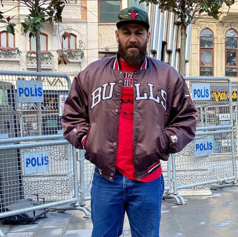 Fenomen Bahadır Ünlü çalışanını feci şekilde dövdü gözaltına alındı! Dizilerde de oynamıştı - Resim: 1