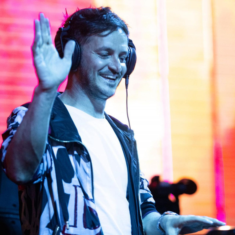 Mühendislik okudu DJ'lik yapıp zengin oldu! Burak Yeter'in arabasının fiyatı dudak uçuklattı - Resim: 2