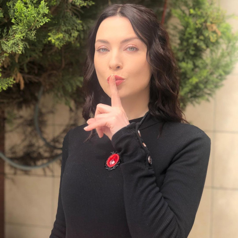 'Tacize uğradım, ahlaksız teklif aldım' deyip EDHO yıldızı Arzu Yanardağ itiraf etti: Ensest... - Resim: 4