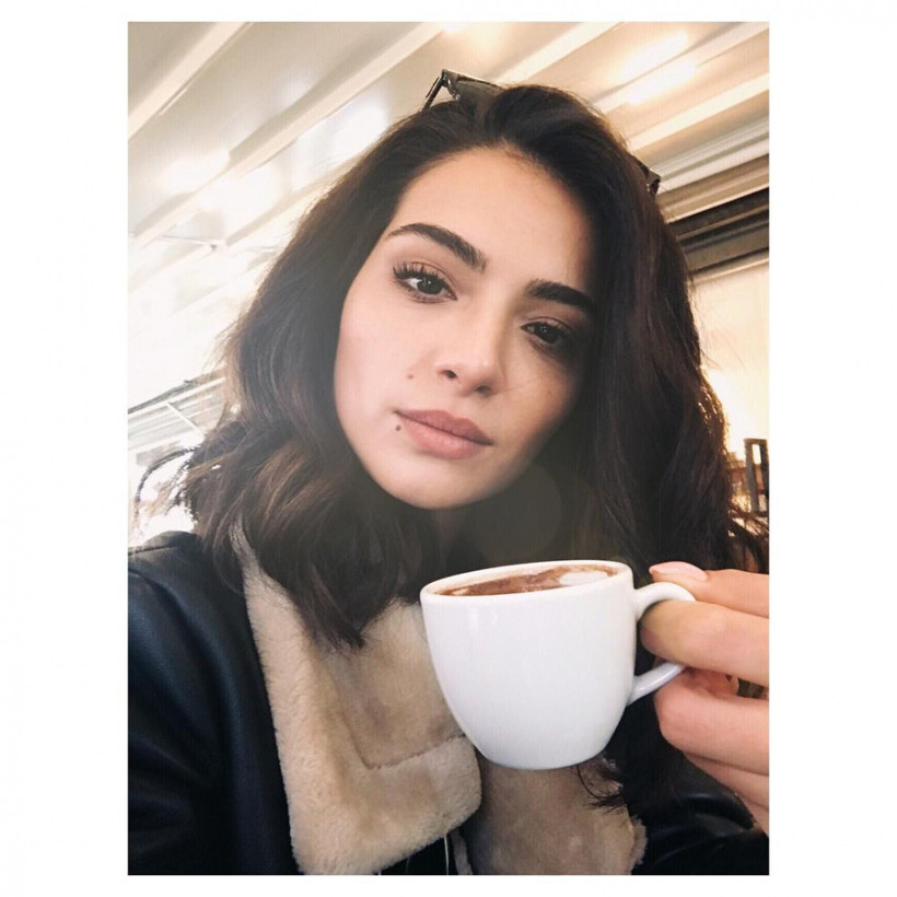 Show TV Çarpışma dizisi Cemre Gür kimdir? Dizideki sevgilisi kim? - Resim: 1