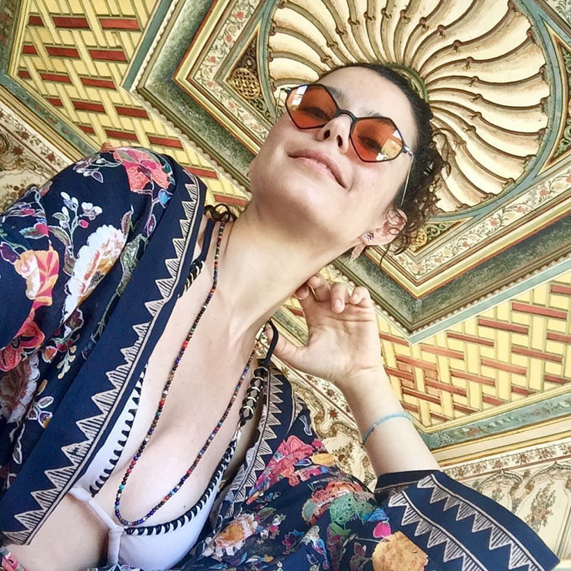 Beren Saat'e sordular:  Müslüman mısın? - Resim: 2