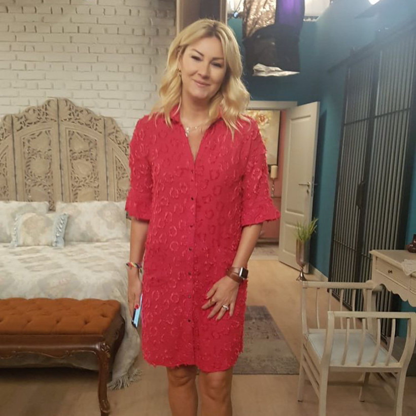 Makyajsız hali hayranlarını üzdü - Resim: 1