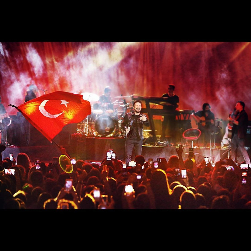 Tarkan paylaştı 1999 yılında çekilmiş 20 yıl önceki haline bakın - Resim: 4