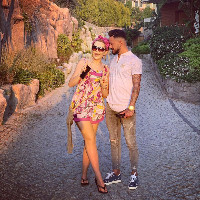 Cinsiyet değiştirmişti merak etti yine erkek oldu - Resim: 1