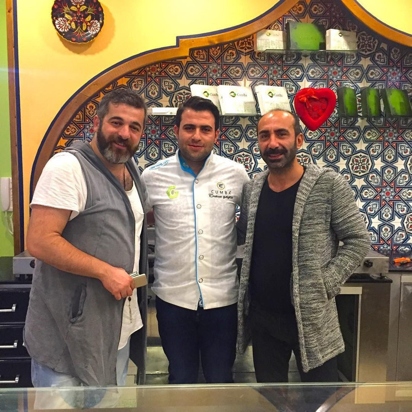 Diriliş Ertuğrul'da oynuyordu! Kayra Şenocak evlendi bakın eşi kim - Resim: 2