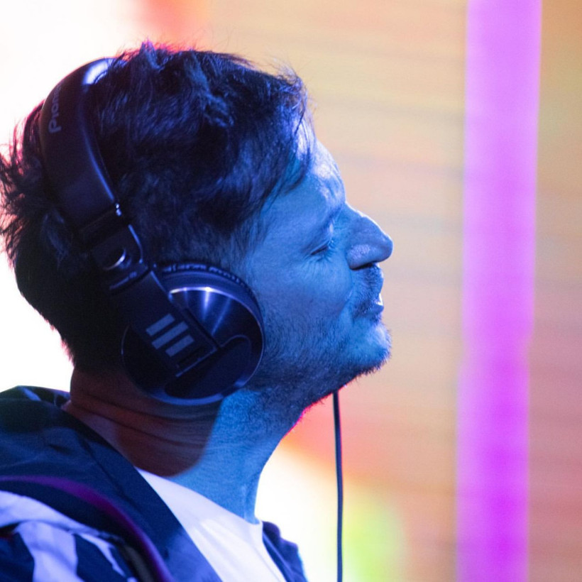 Mühendislik okudu DJ'lik yapıp zengin oldu! Burak Yeter'in arabasının fiyatı dudak uçuklattı - Resim: 3