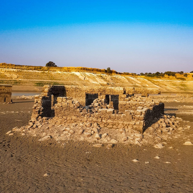 Kahramanmaraş'ta 30 yıl önce sular altında kaldı! İlgi odağı oldu - Resim: 2