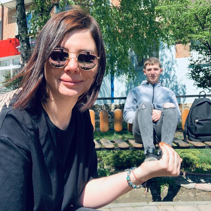 Karısının ve üvey oğlunun cinsel ilişki seslerini duyan koca hayatının şokunu yaşadı - Resim: 1