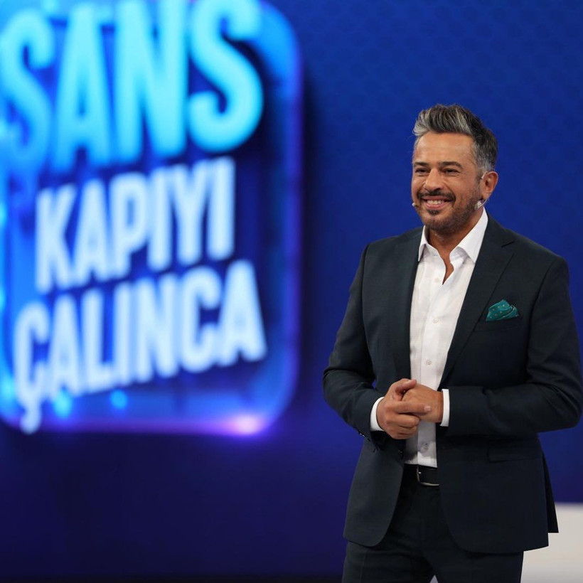 Siyasi görüşünü açıkladı! Sihirli Annem'in Sadık'ı Emre Altuğ: Göründüğümün dışında... - Resim: 3