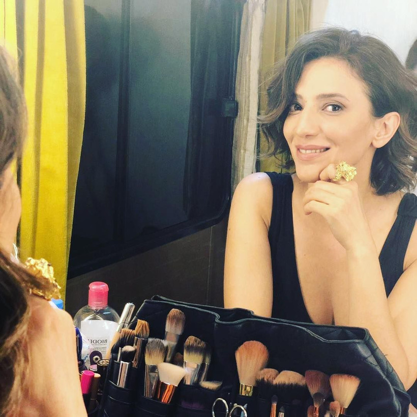 Nihal Yalçın sanal cinsel ilişki pozunu paylaştı itiraf etti: Çıplak fotoğraflarım... - Resim: 2