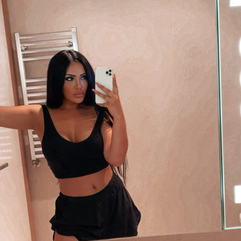 İstanbul'da resmen çarpıldı! Küçük ücretler karşılığında baktırınca hayatının şokunu yaşadı - Resim: 4